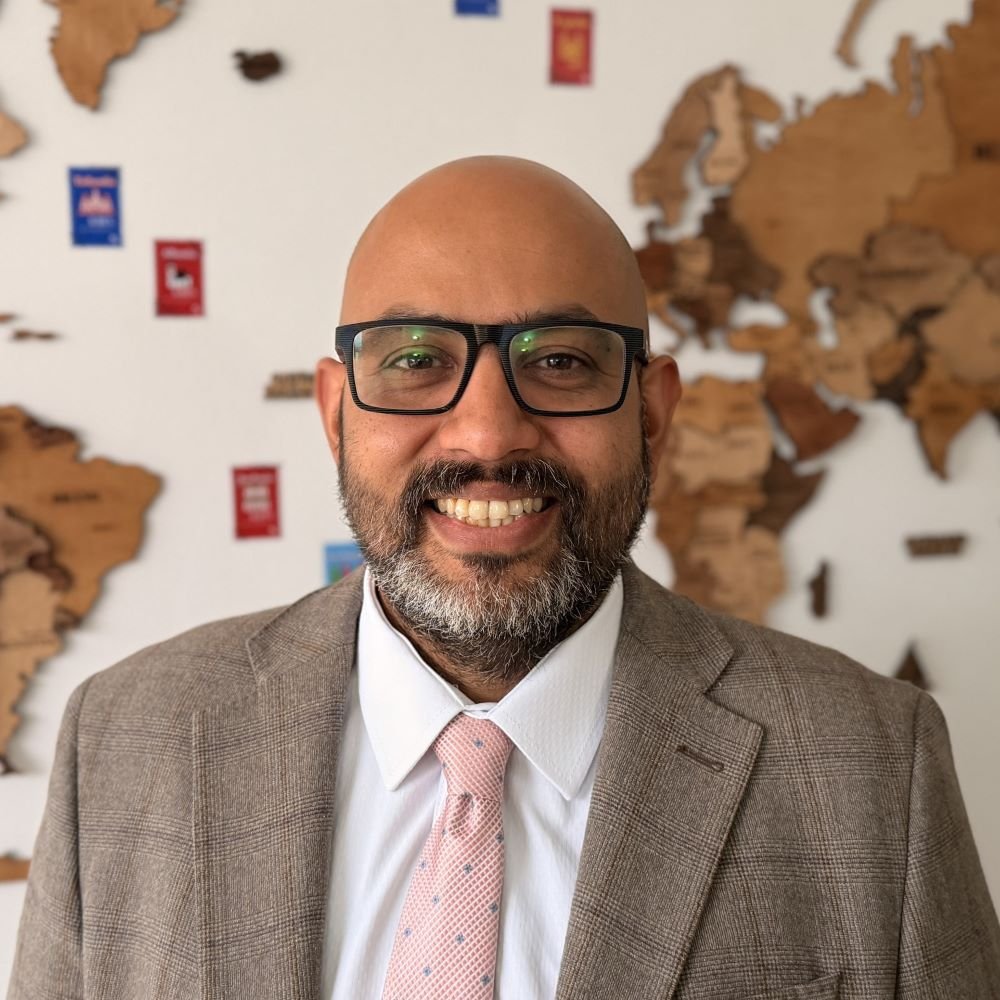 foto-Alvaro-2026-1k Silueta genérica provisional; no representa al expositor